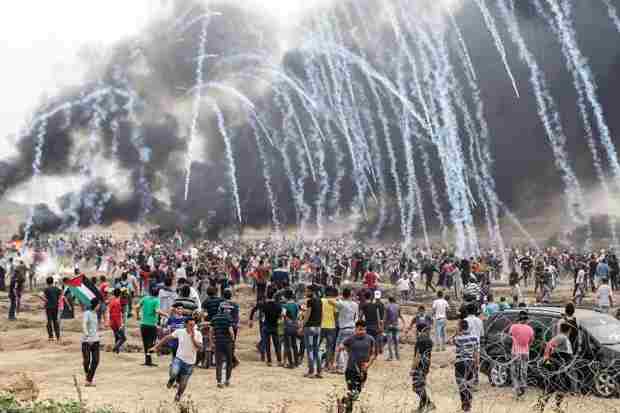 tindakan brutal Israel terhadap warga Palestina yang berdemonstrasi di perbatasan Jalur Gaza