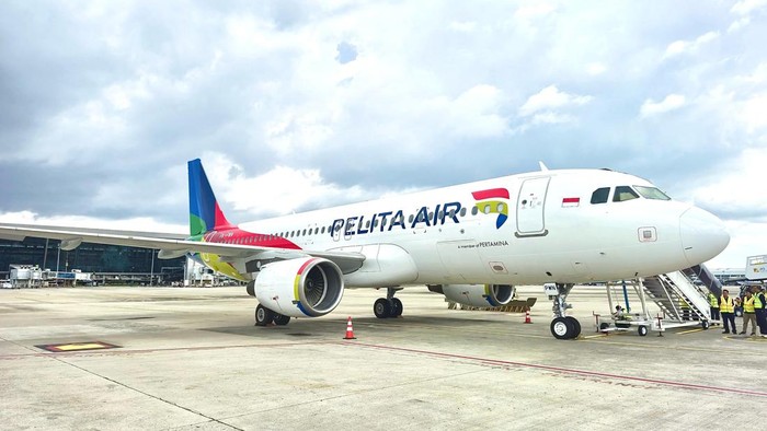pelita-air-secara-resmi-menyambut-kedatangan-armada-terbarunya-airbus-a320-dengan-registrasi-pk-pwn-kamis-24-april-2025-1745484764494_169